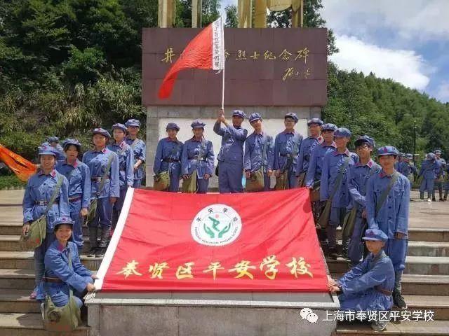 中国香港媒体：邓紫棋称将演唱西语歌，说不定会与梅西以西语交流