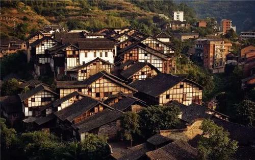 王楠患癌时结婚，丈夫送她一条街，是不是比郭晶晶还要幸福？游戏画面